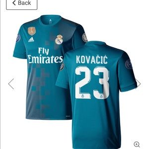 Meet your Posher, R alexis